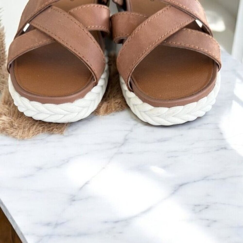 Lucky Brand Women's Loftee Platform Leather Sandals Size 7.5 in Adobe Brown - Picture 3 of 12
